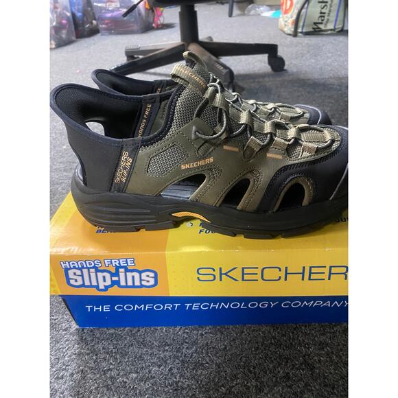 Handsfree Slipins: Relaxed Fit Fairport Killian Fisherman Sandal - Size 9 main image 5